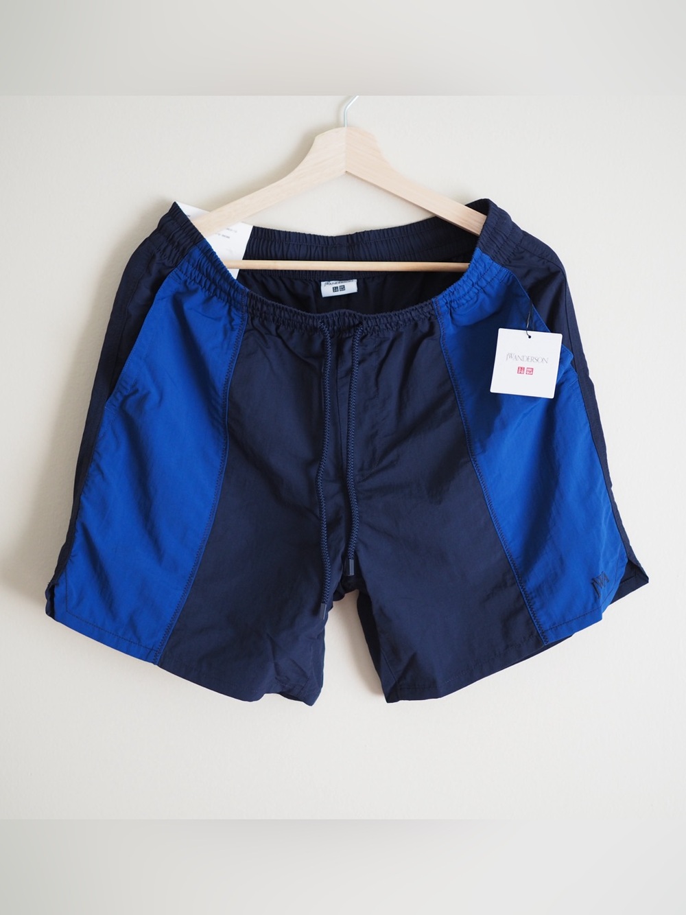 JW Anderson utility active shorts Uniqlo drawstring navy medium
